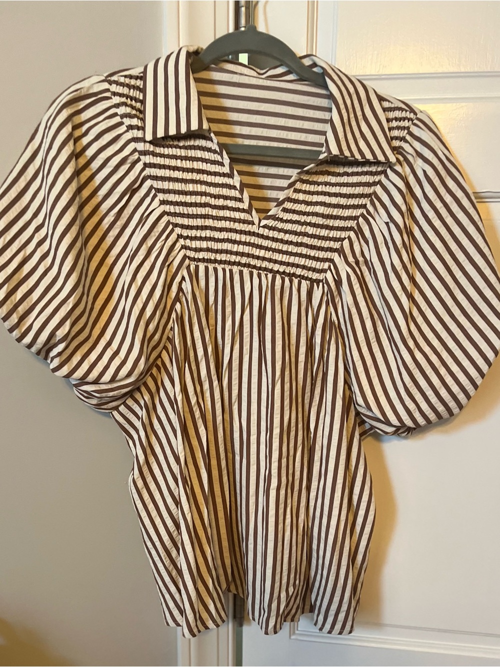 Smocked V-Neck Striped Puff-Sleeve Blouse in Brown and White